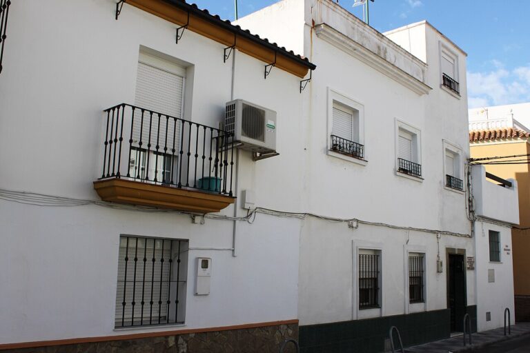 Casa natal de Paco de Lucía, número 8 de la calle San Francisco de Algeciras