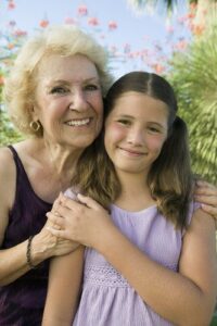 María con su nieta Lucía